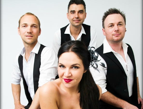 Trace Duo Brisbane - Cover Bands - Musicians Entertainers Singers