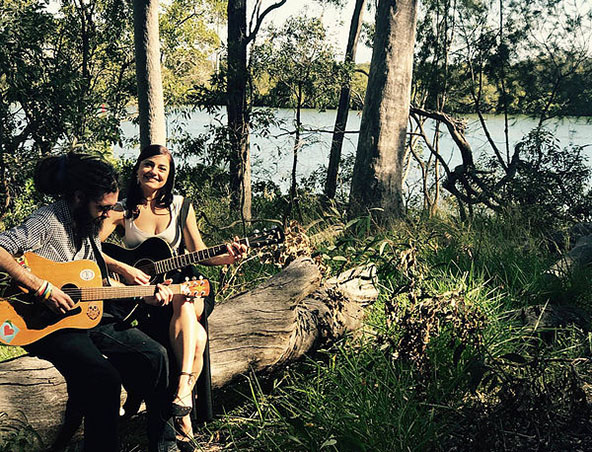 Brisbane Acoustic Duo Heidi And Scott