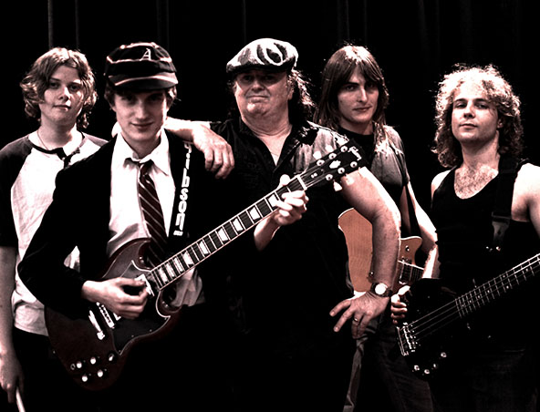 ACDC Tribute Band - Brisbane Tribute - Hire Musicians Entertainers and Singers - Entertainment Agent