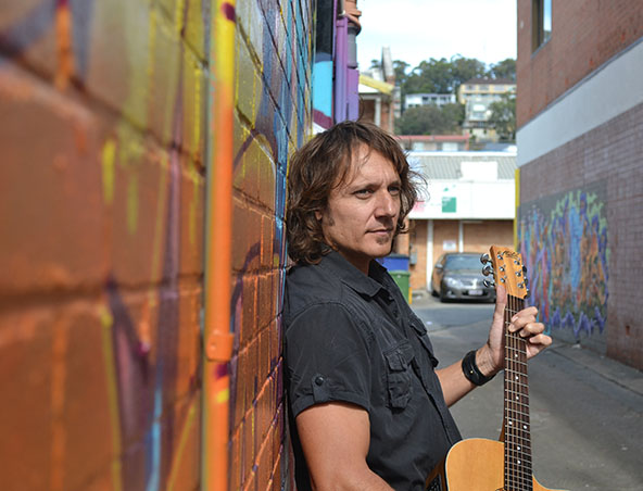 Rick Acoustic Soloist Brisbane - Singer Musician Entertainer