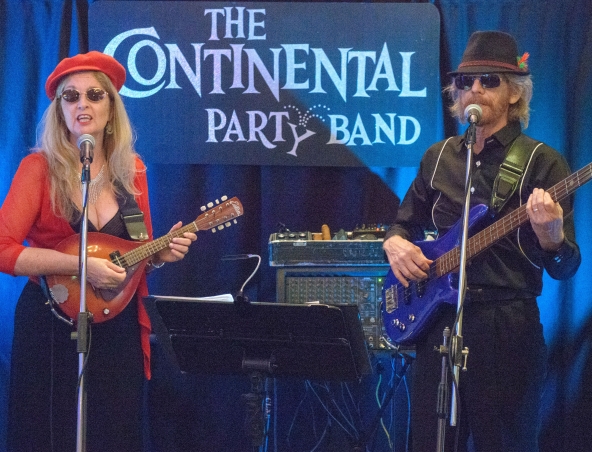 Continental Party Band Brisbane - Roving Bands Musicians Singers