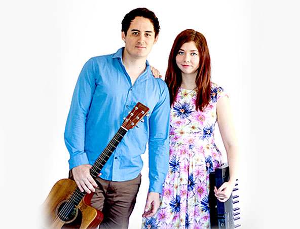 Mixed Agenda Acoustic Duo Brisbane - Singers Musicians - Entertainers Hire